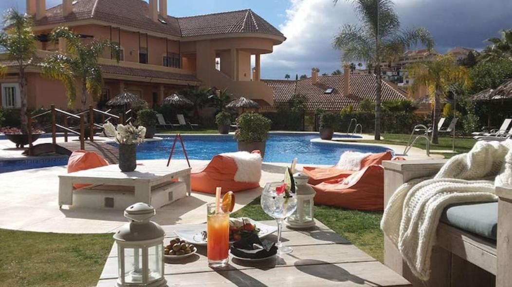 Apartment Aloha Hill Club 5 Star Golf Near Ppuerto Banus, Playground Of The Rich And Famous *